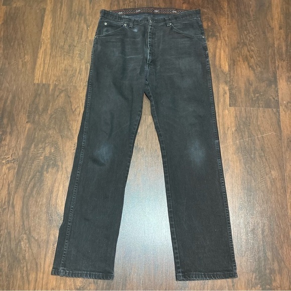Wrangler Other - WRANGLER JEANS black denims regular fit size 36/32 Guc